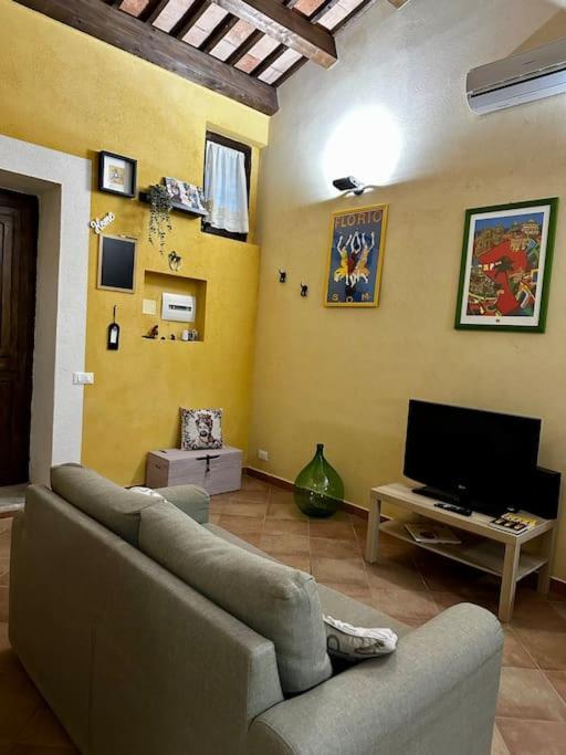 Carmine House Apartment Монреале Екстериор снимка